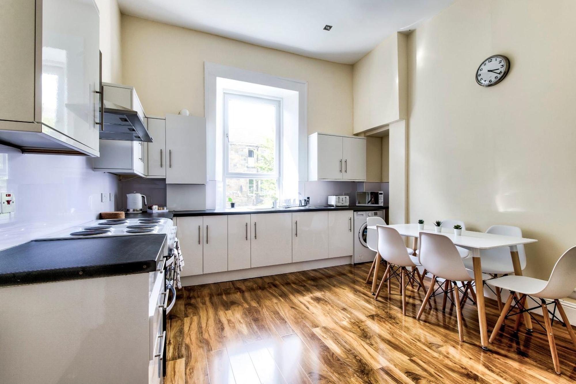 Stunning 5 Bedroom Apt, Close To City Centre, Sec, Hydro And Motorway Glasgow Kültér fotó