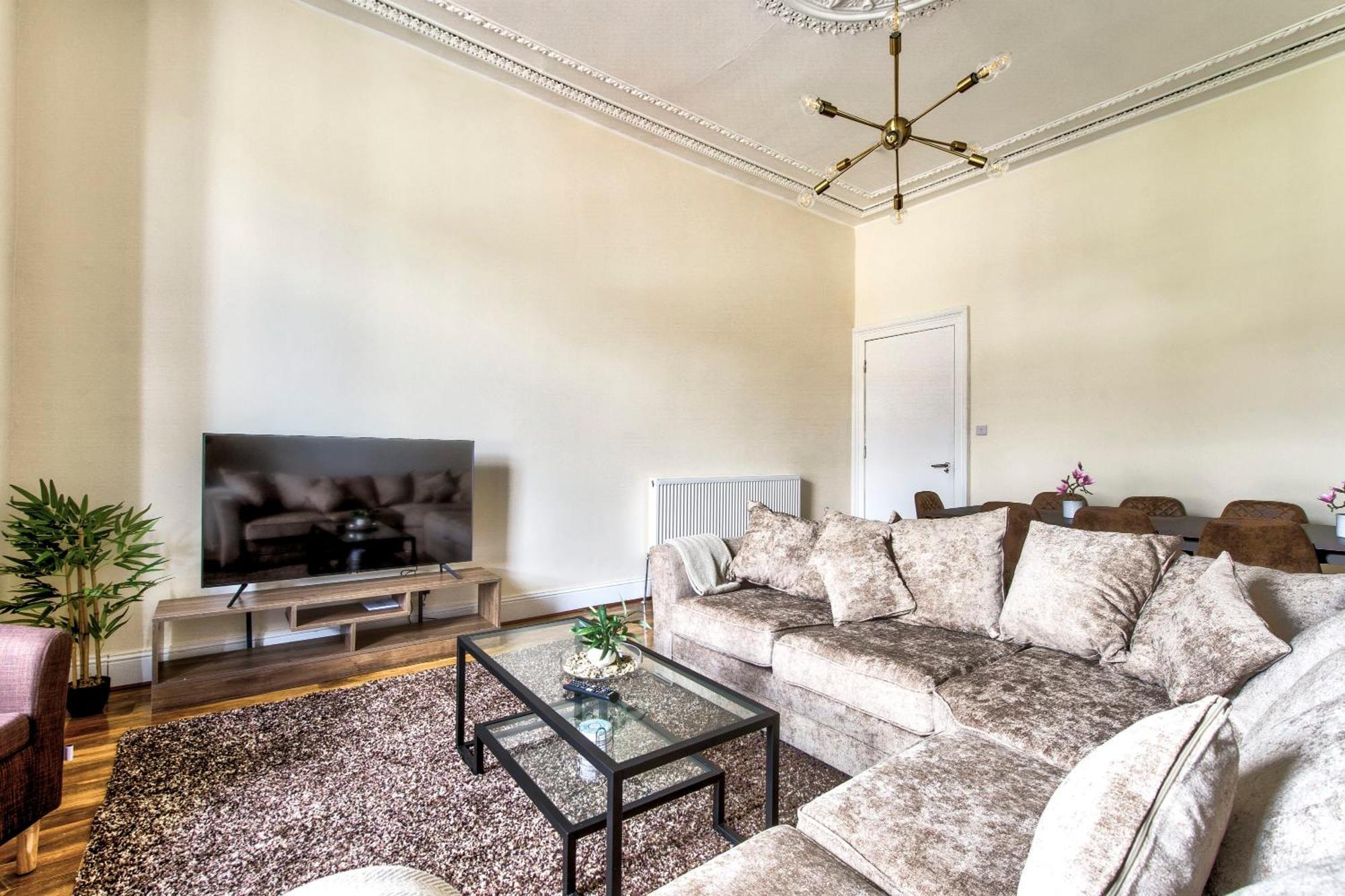 Stunning 5 Bedroom Apt, Close To City Centre, Sec, Hydro And Motorway Glasgow Kültér fotó